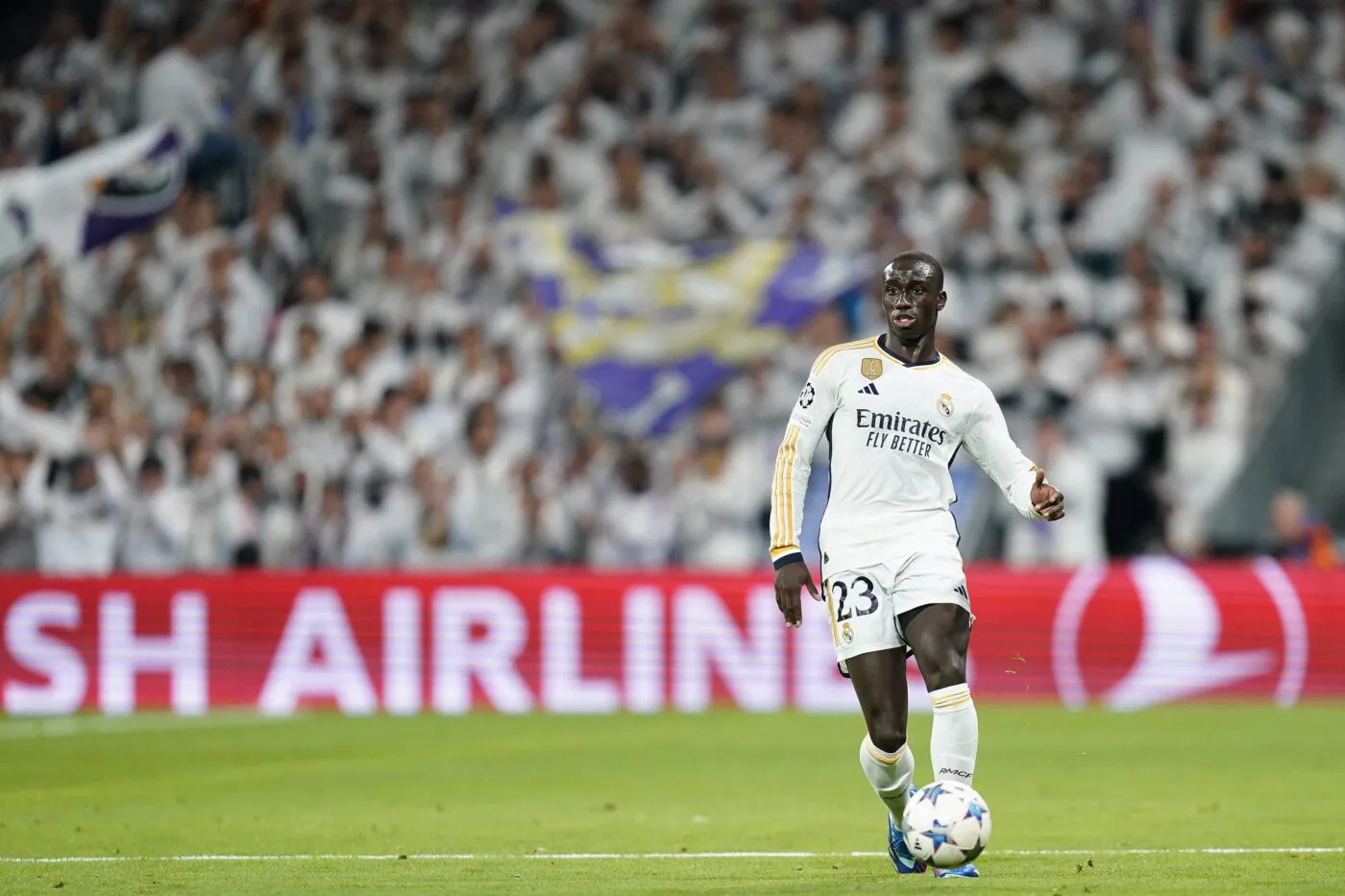 Ferland Mendy : incontournable au Real, indésirable en équipe nationale ?