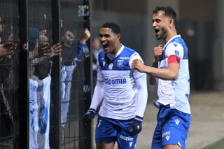 Auxerre se rapproche encore de la Ligue 1 en gagnant à Dunkerque