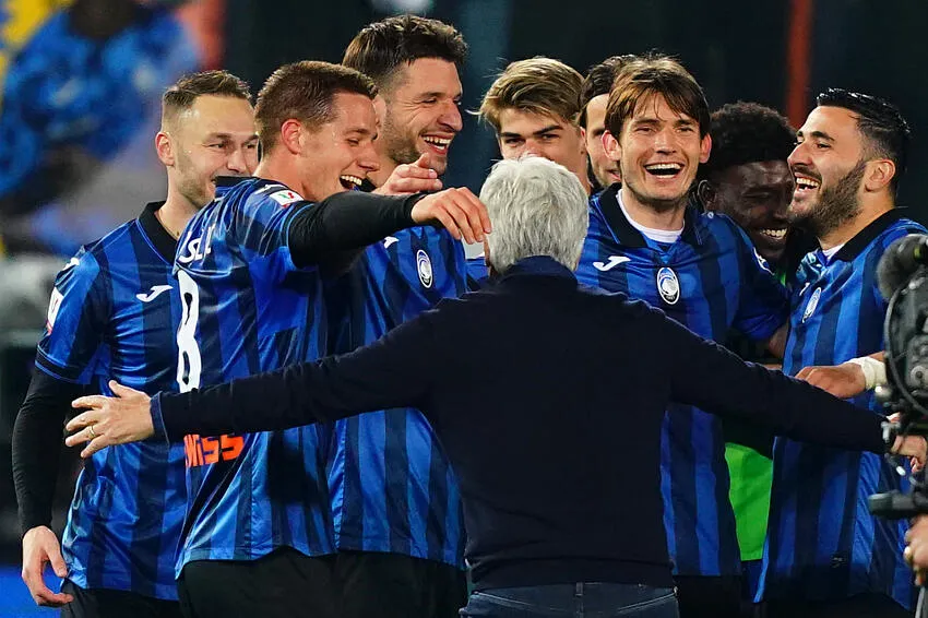 Atalanta's Gianpiero Gasperini  celebrates winning the game   during the  Coppa Italia  soccer  match between Atalanta and Fiorentina  at  Gewiss stadium  , north Italy - wednesday 24 , April , 2024. Sport - Soccer . (Photo by Spada/LaPresse)   - Photo by Icon Sport   - Photo by Icon Sport