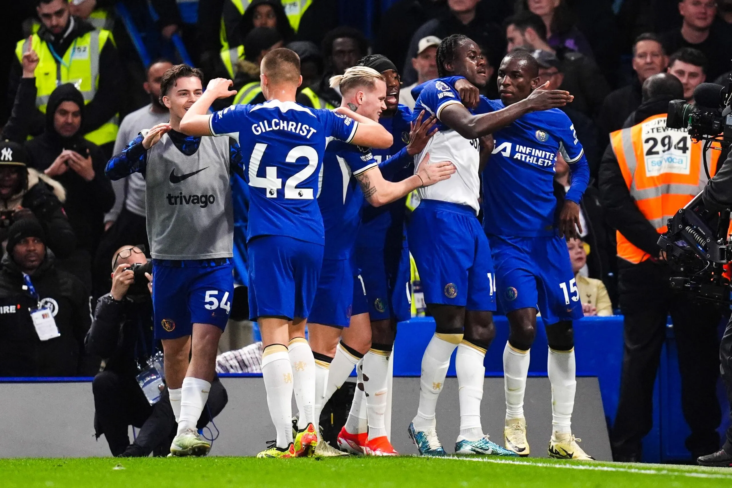 Chelsea écarte Tottenham et revient dans la course à l’Europe