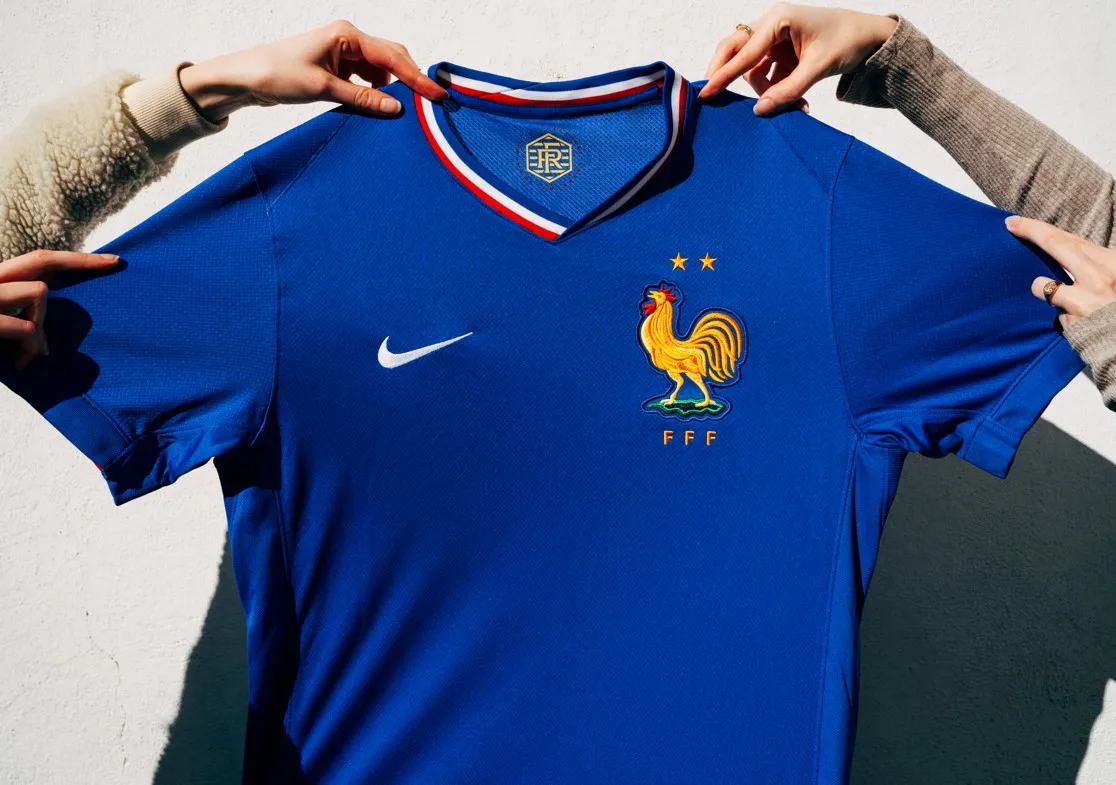 Comment se procurer le nouveau maillot de l&rsquo;Equipe de France à un mois de l&rsquo;Euro 2024 ?