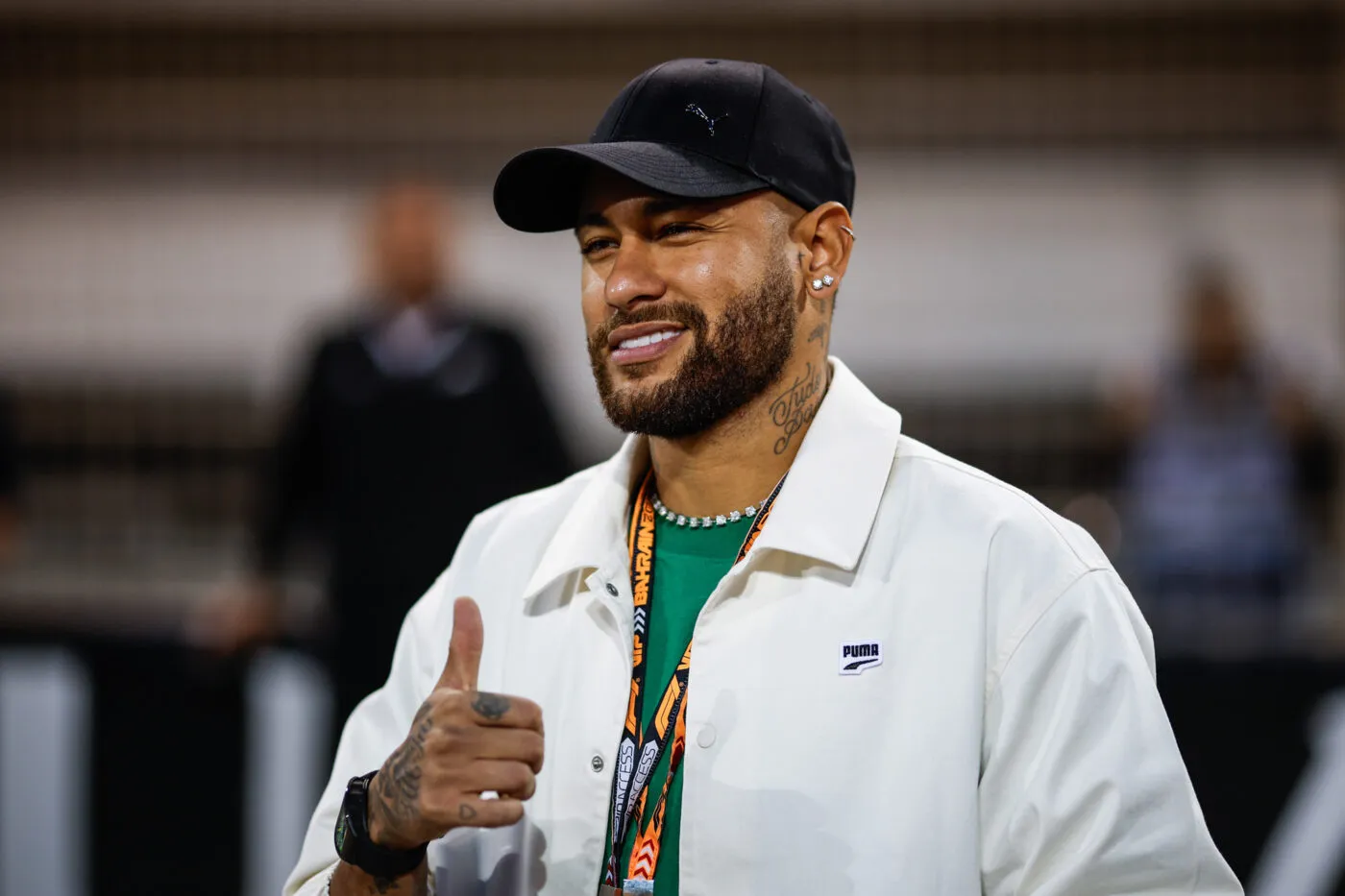 Neymar apporte son aide au Brésil, en proie à de graves inondations