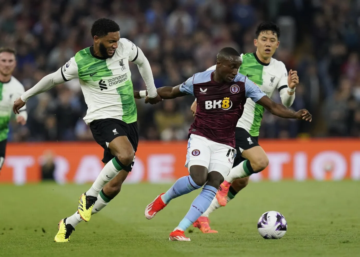 Mené 1-3, Aston Villa arrache le nul contre Liverpool
