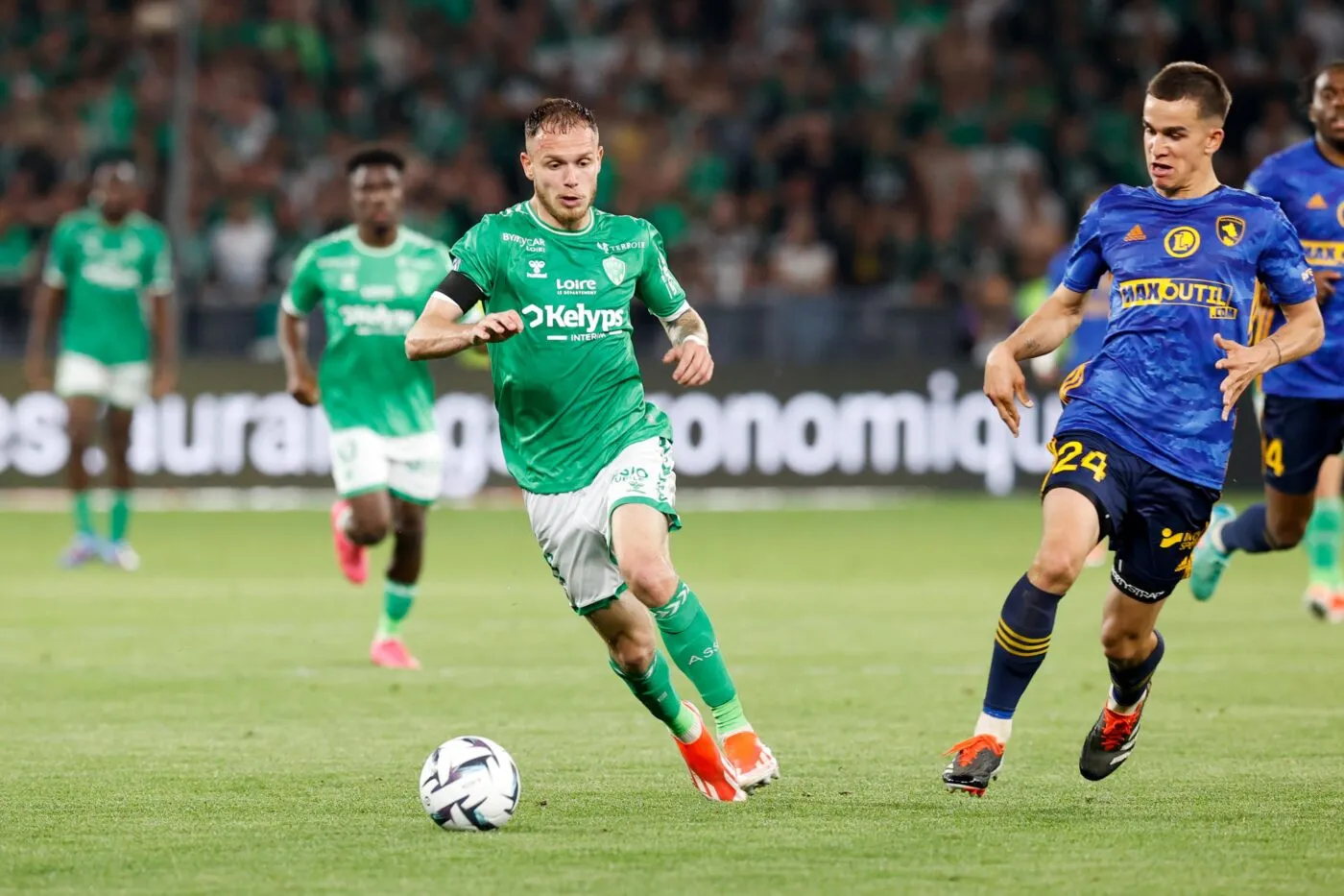 Et les plus beaux buts de Ligue 1 et de Ligue 2 sont...