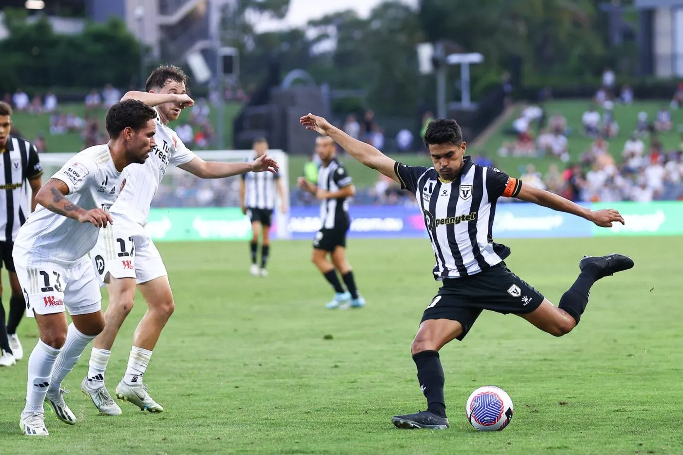 Trois joueurs du championnat australien arrêtés après des accusations de matchs truqués