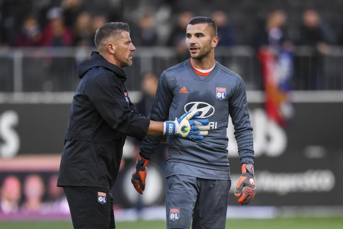 Grégory Coupet pas emballé par Lucas Perri