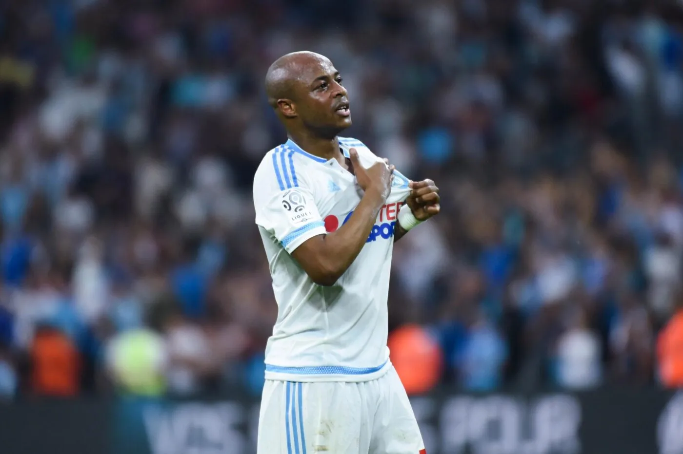 Quand André Ayew se faisait disputer par une « mémé de 70 ans »