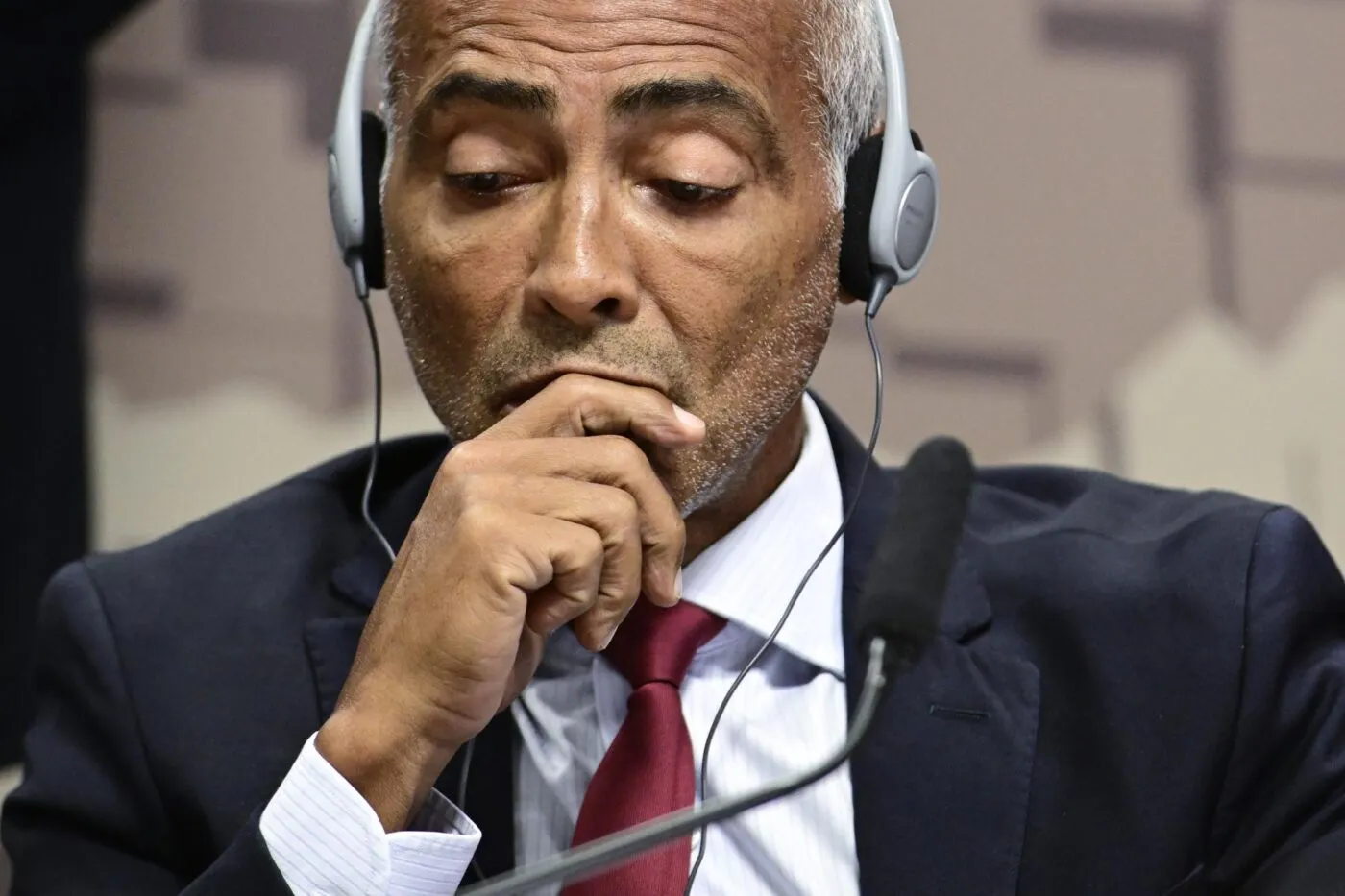 Romário démolit le football moderne : « Maintenant les joueurs sont des ânes »