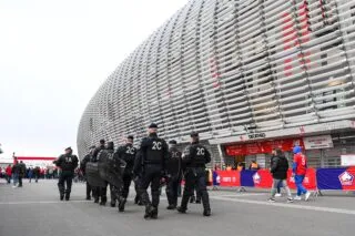 Une vingtaine de blessés suite aux affrontements entre supporters du PSG et de l'OL
