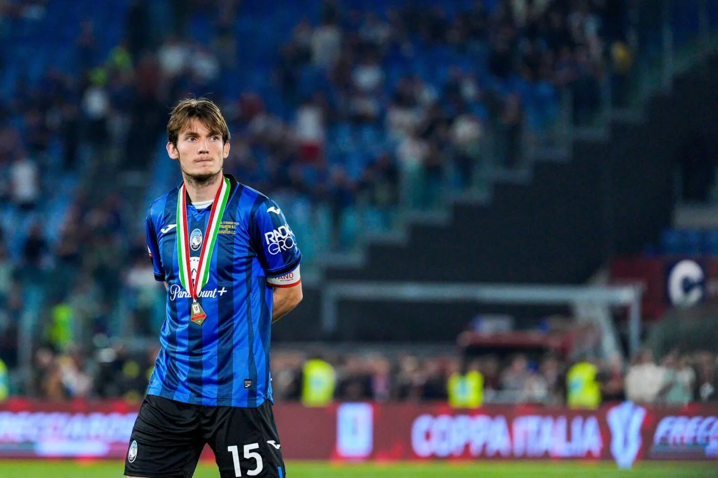 Le milieu de terrain néerlandais Marten de Roon manquera l’Euro