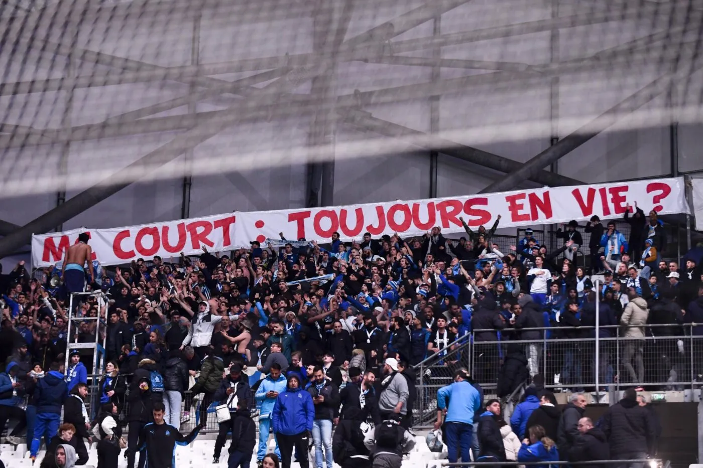 Frank McCourt clarifie les choses sur une vente de l’OM