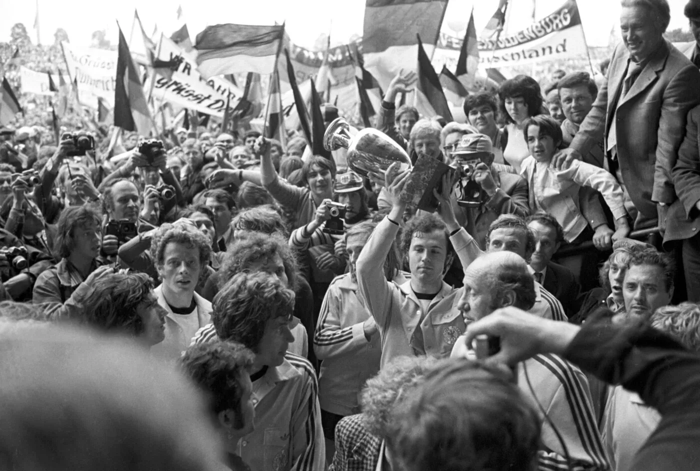 Un hommage à Franz Beckenbauer prévu lors de la cérémonie d’ouverture de l’Euro