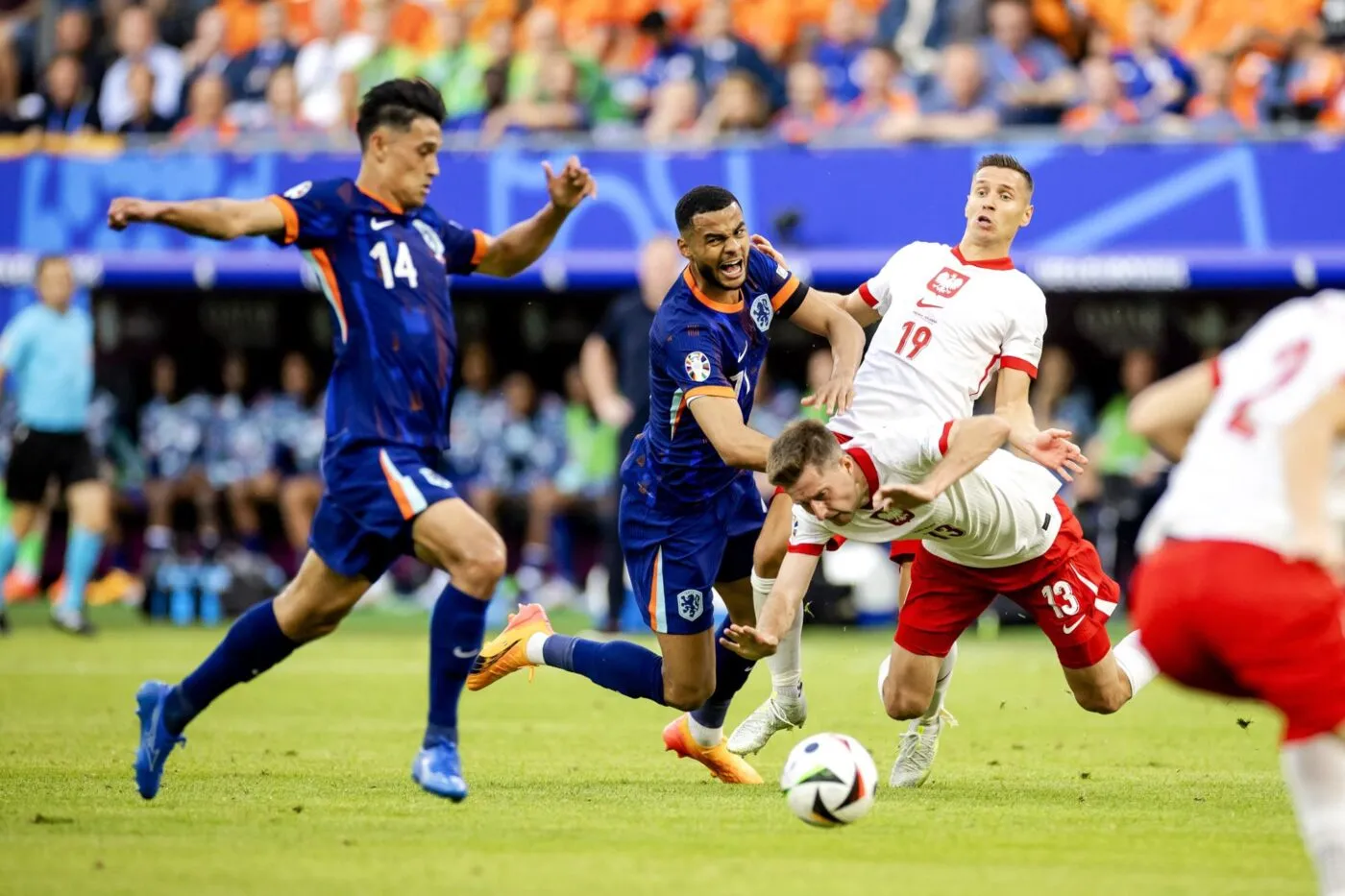 Les Pays-Bas s’imposent sur le fil face à la Pologne