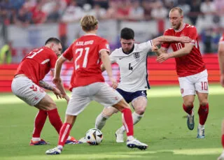 Le Danemark laisse l’Angleterre avec ses doutes