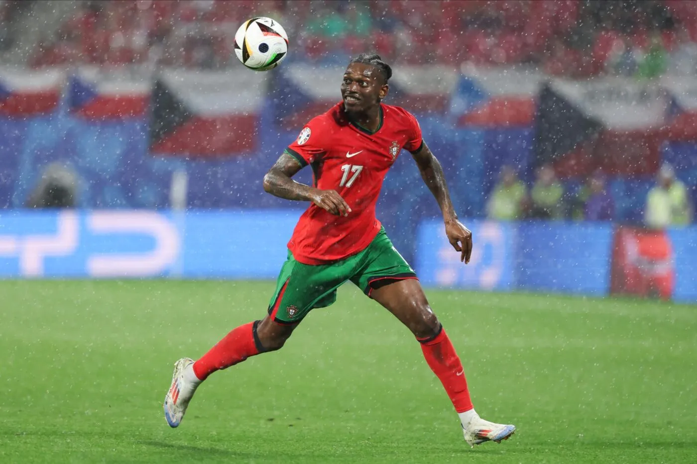 Rafael Leão pointe les dangers de la Turquie