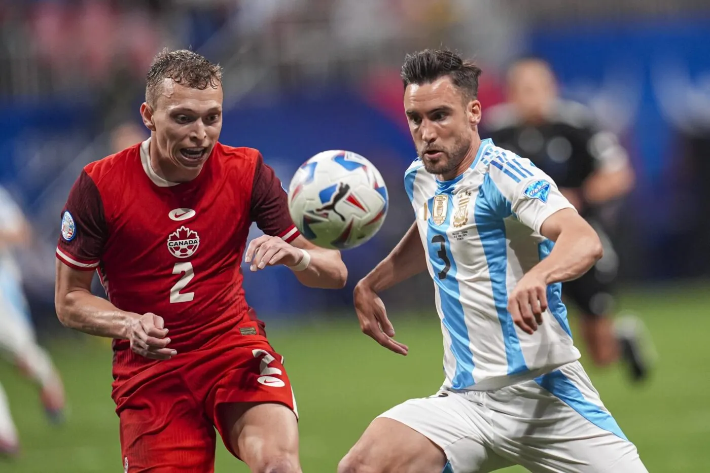 Un international canadien remet en place un polémiste d’extrême droite