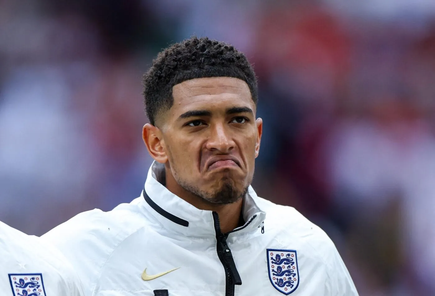 Bellingham explique son geste obscène