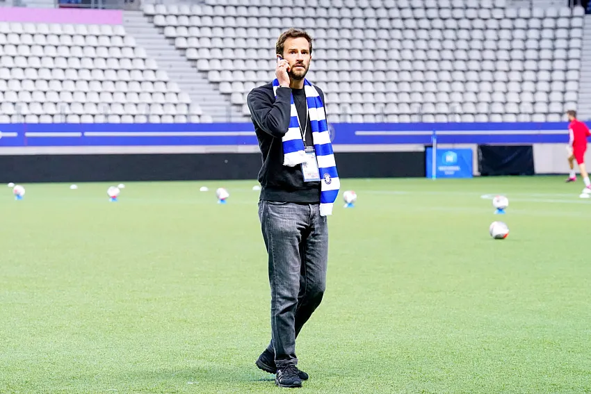 Un club de football est-il une entreprise comme les autres ?