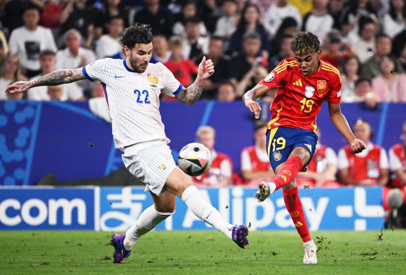 La France a beau être matinale, Yamal