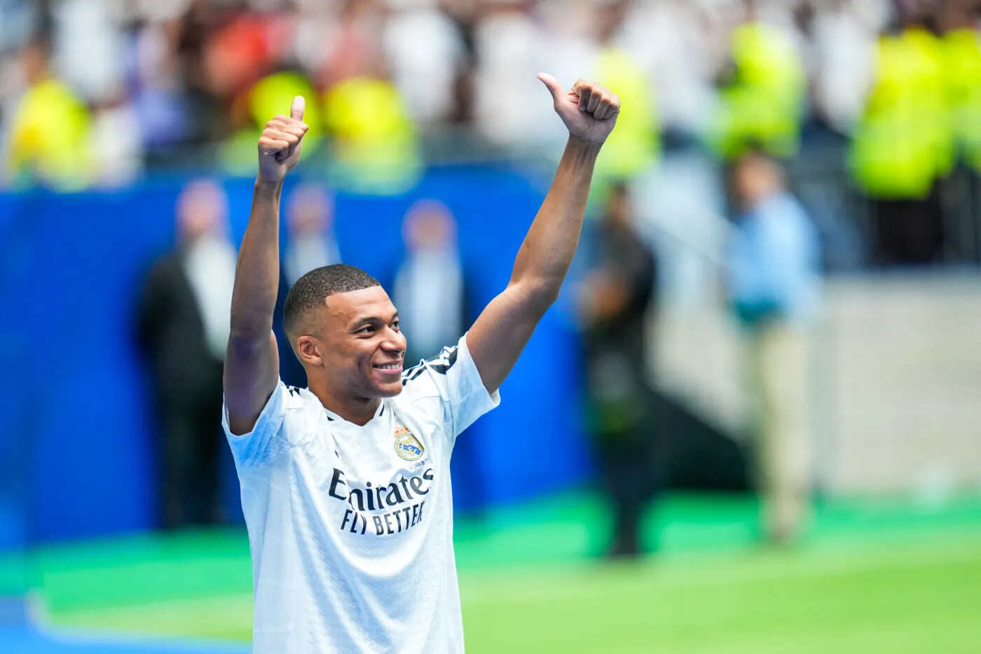 Revivez la présentation de Kylian Mbappé au Real Madrid