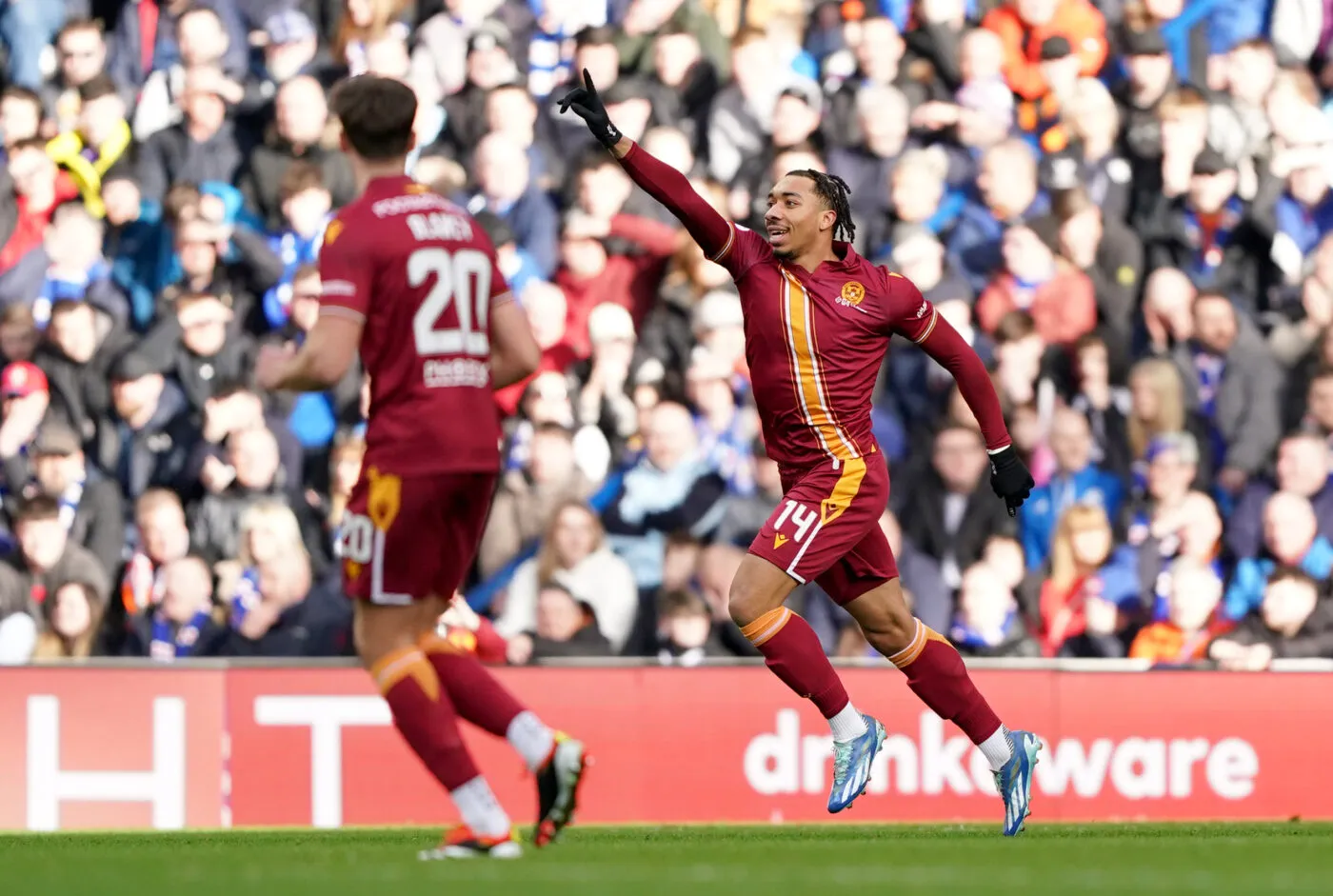 Auxerre s’offre un buteur canadien