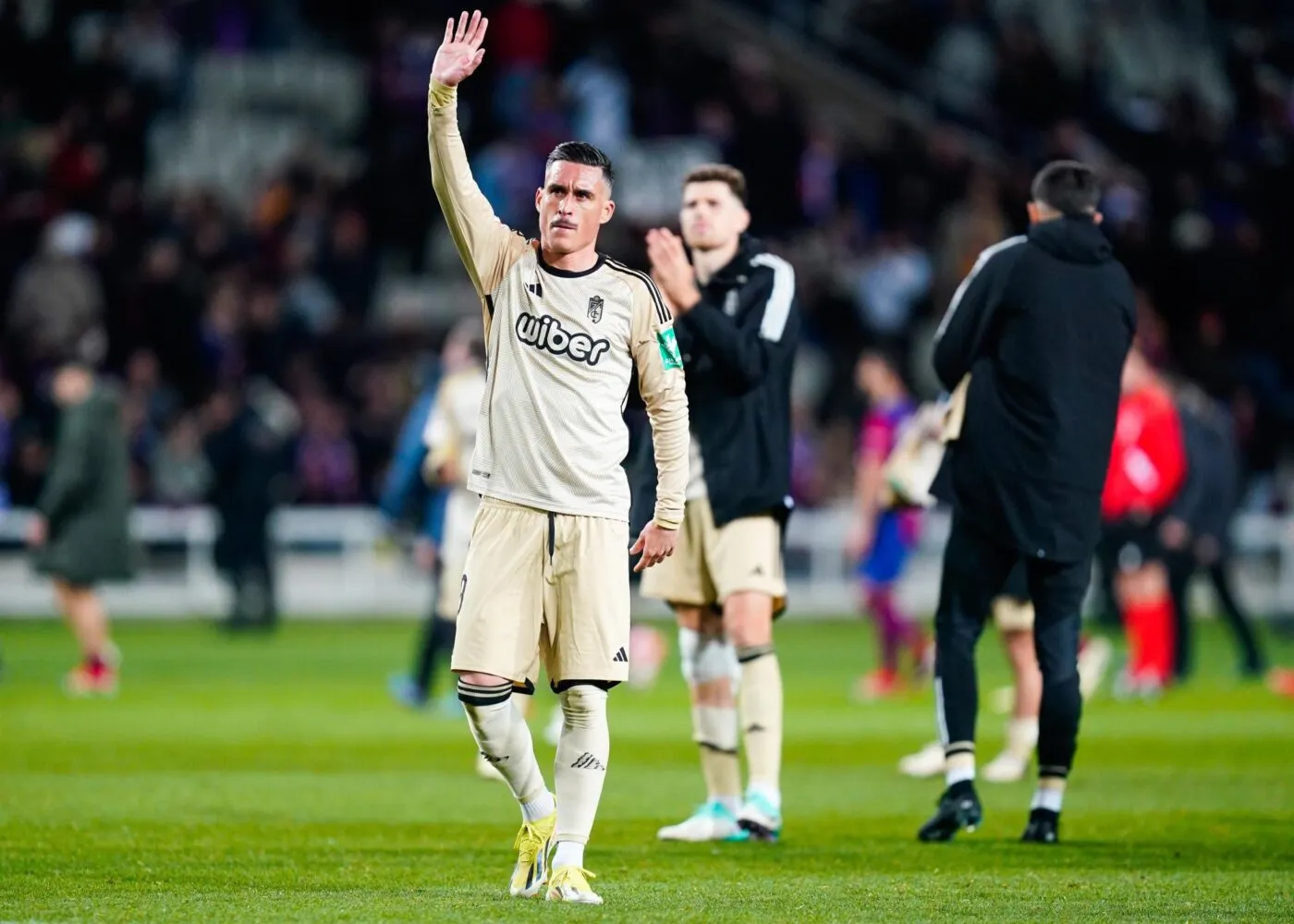 Au tour de José Callejón d’annoncer sa retraite