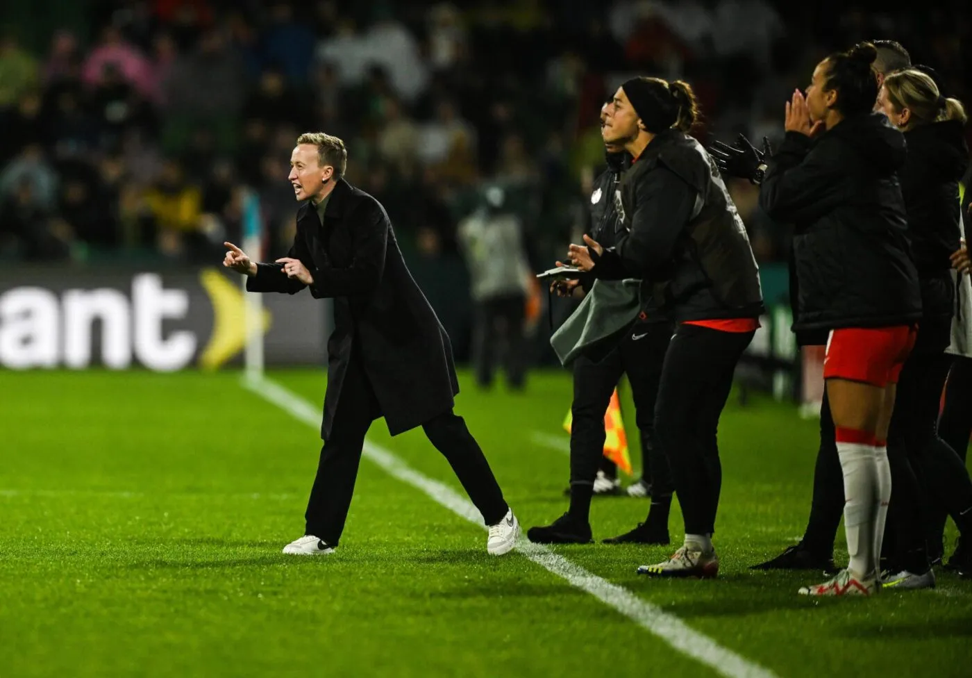 Le Canada suspend sa sélectionneuse après le scandale du drone