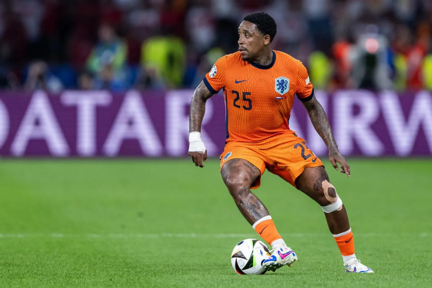 Koeman déplore le choix de carrière de Bergwijn