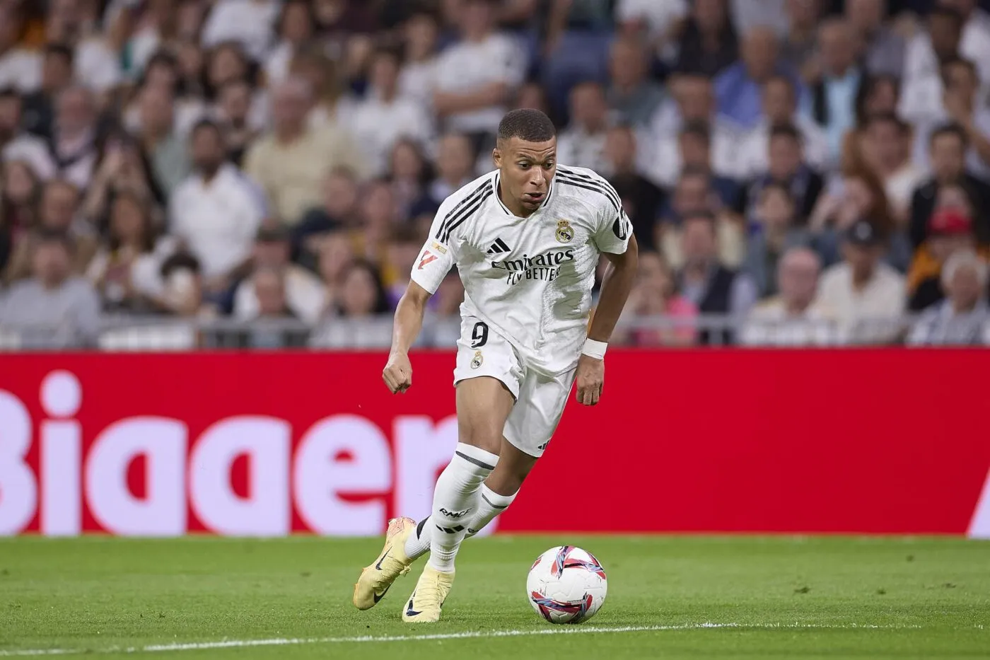 Le Real Madrid a-t-il fait disparaître Kylian Mbappé d’une campagne publicitaire ?
