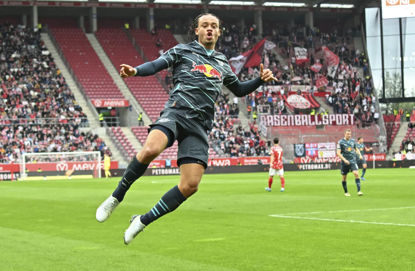 Leipzig conserve sa place de leader en Bundesliga
