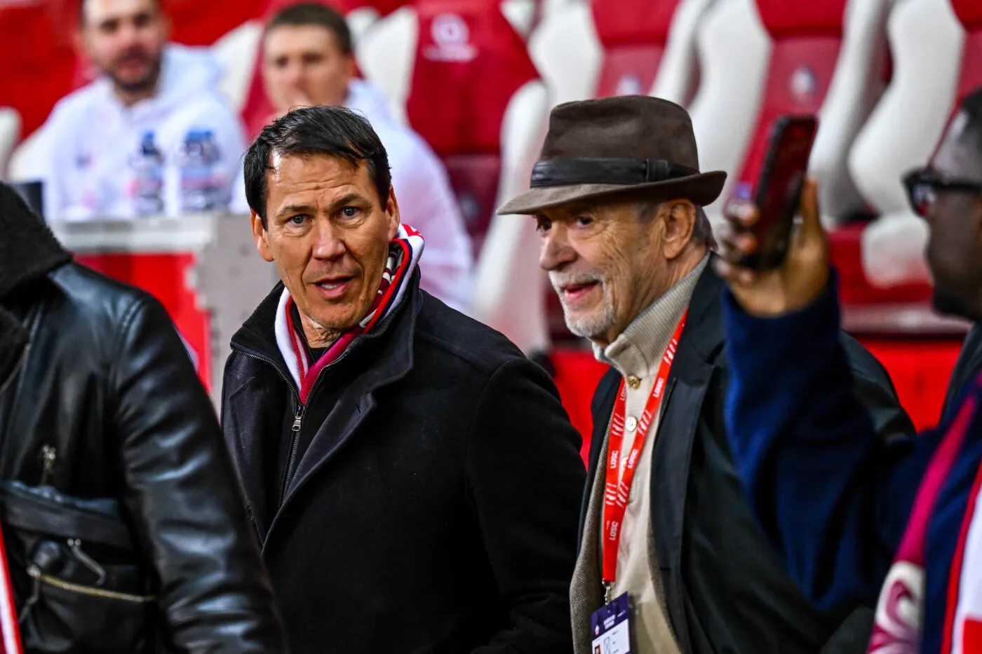 Quel entraîneur pour remplacer Michel Barnier à Matignon ?