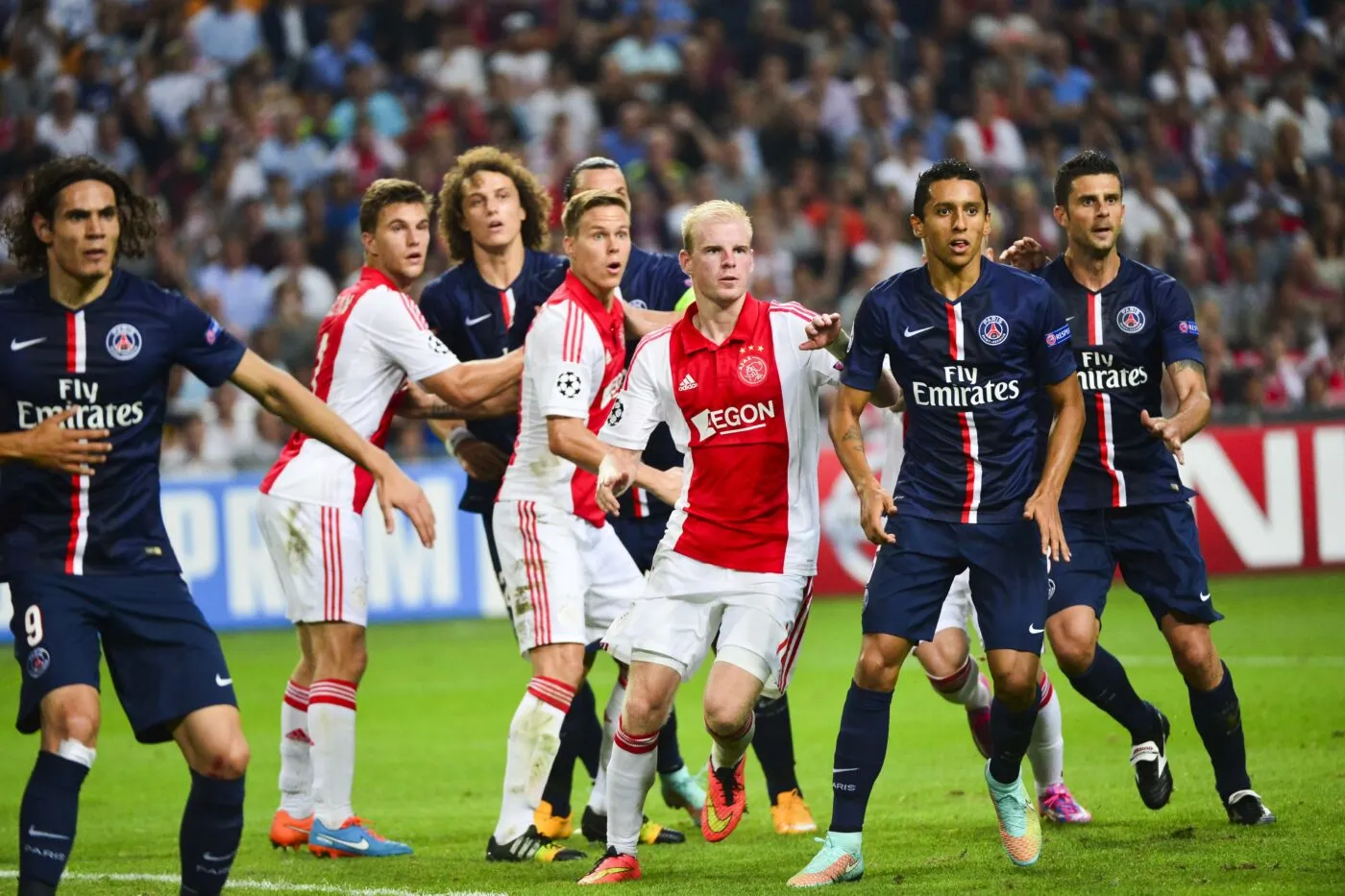 On vous fait gagner le maillot de l’Ajax et du PSG