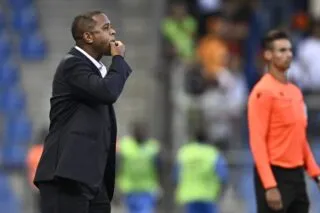 Patrick Kluivert bientôt de retour dans le costume de sélectionneur ?