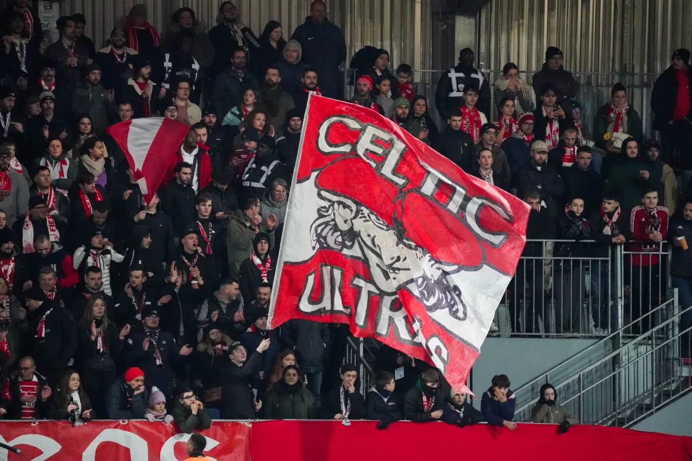 Deux supporters ont rejoint l’Allemagne à vélo pour encourager Brest