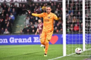 Une ancienne star du Real Madrid et du PSG vers Newell’s Old Boys