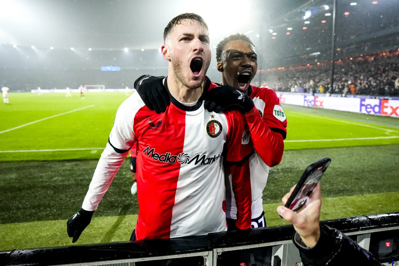 Feyenoord calme très fort le Bayern