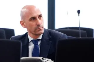 Luis Rubiales crie encore au complot