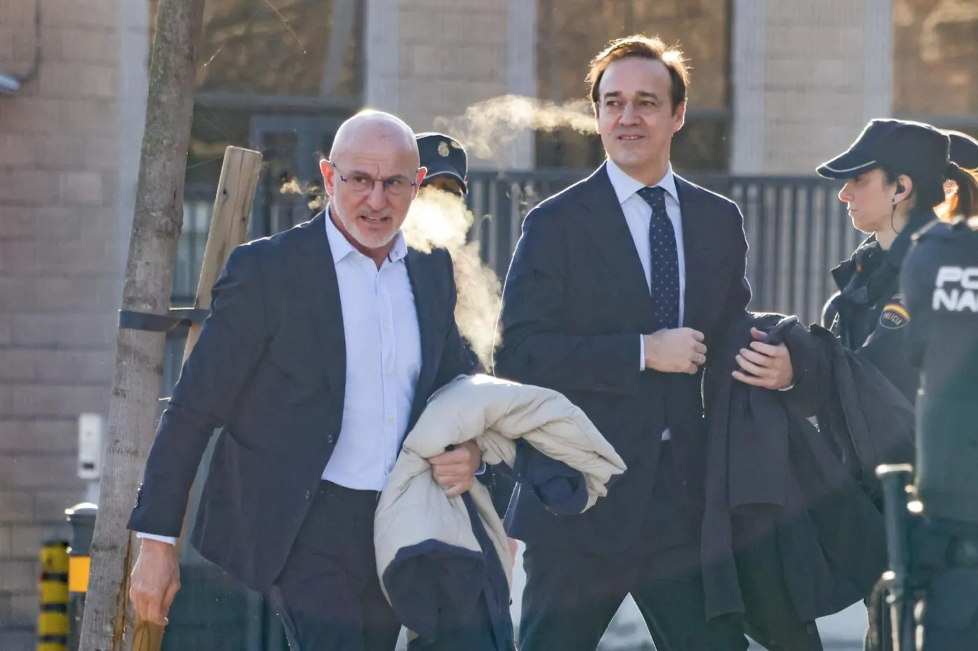 Procès Rubiales : le sélectionneur espagnol admet ne pas avoir pris « conscience de l’ampleur » du scandale