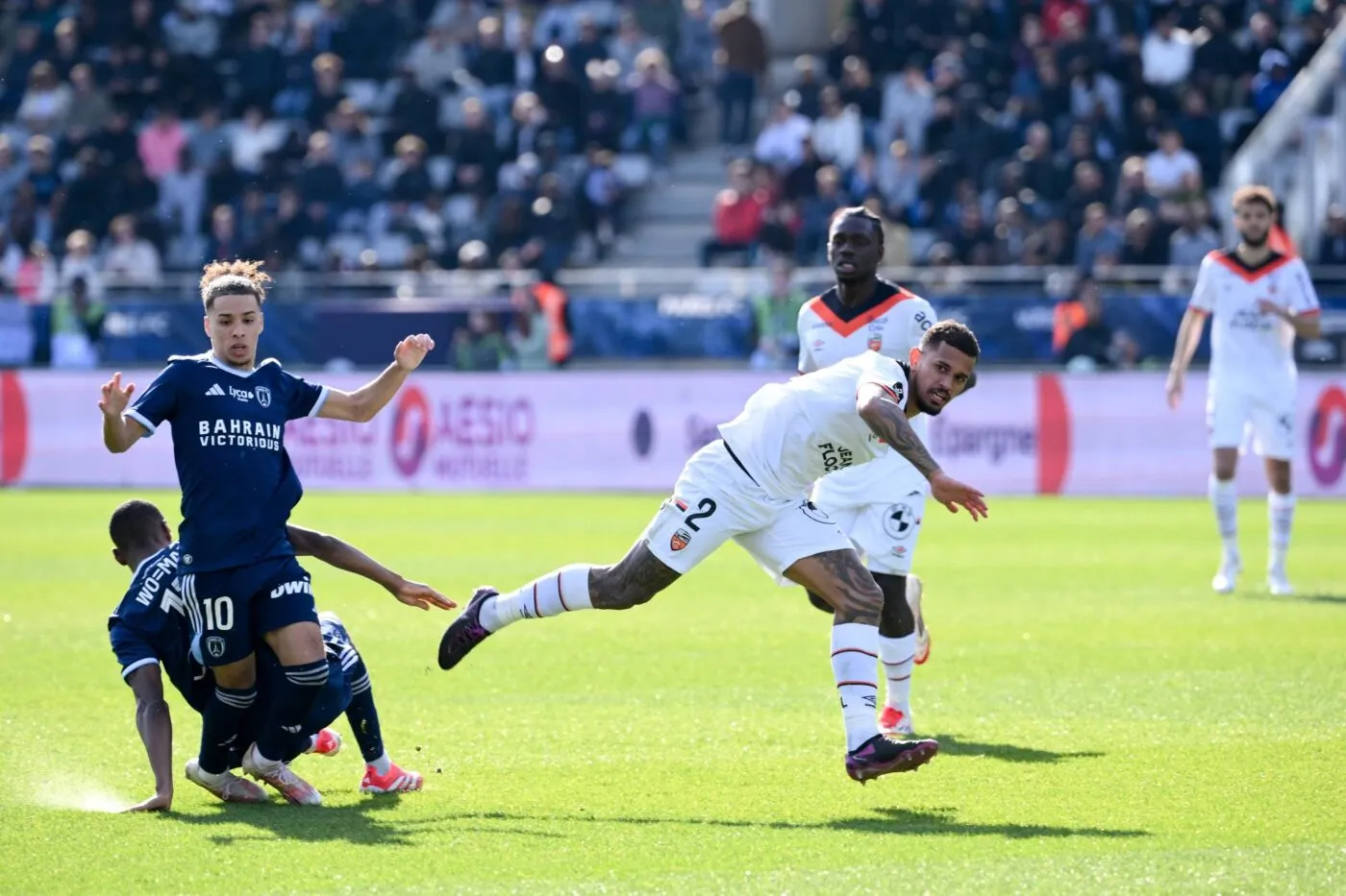 Le Paris FC bat Lorient et devient coleader de Ligue 2