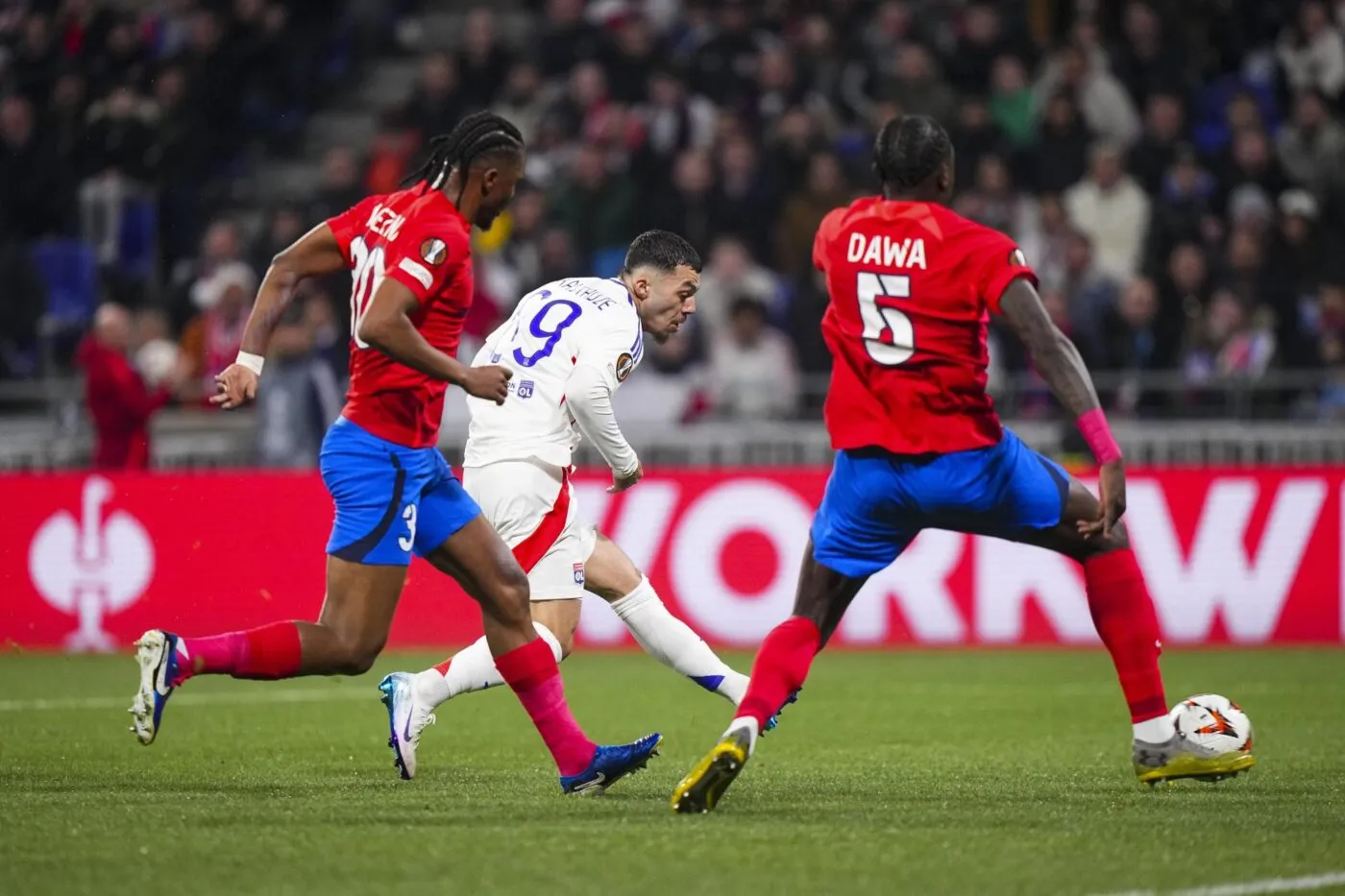 Revivez Lyon - FCSB (4-0)