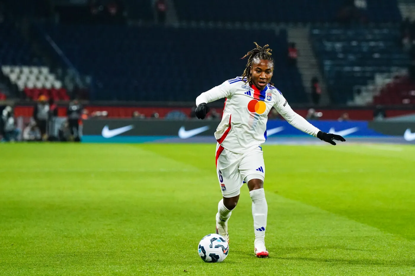 Melchie Dumornay : «<span style="font-size:50%">&nbsp;</span>Quand je loupe des buts faciles, ça me vénère !<span style="font-size:50%">&nbsp;</span>»