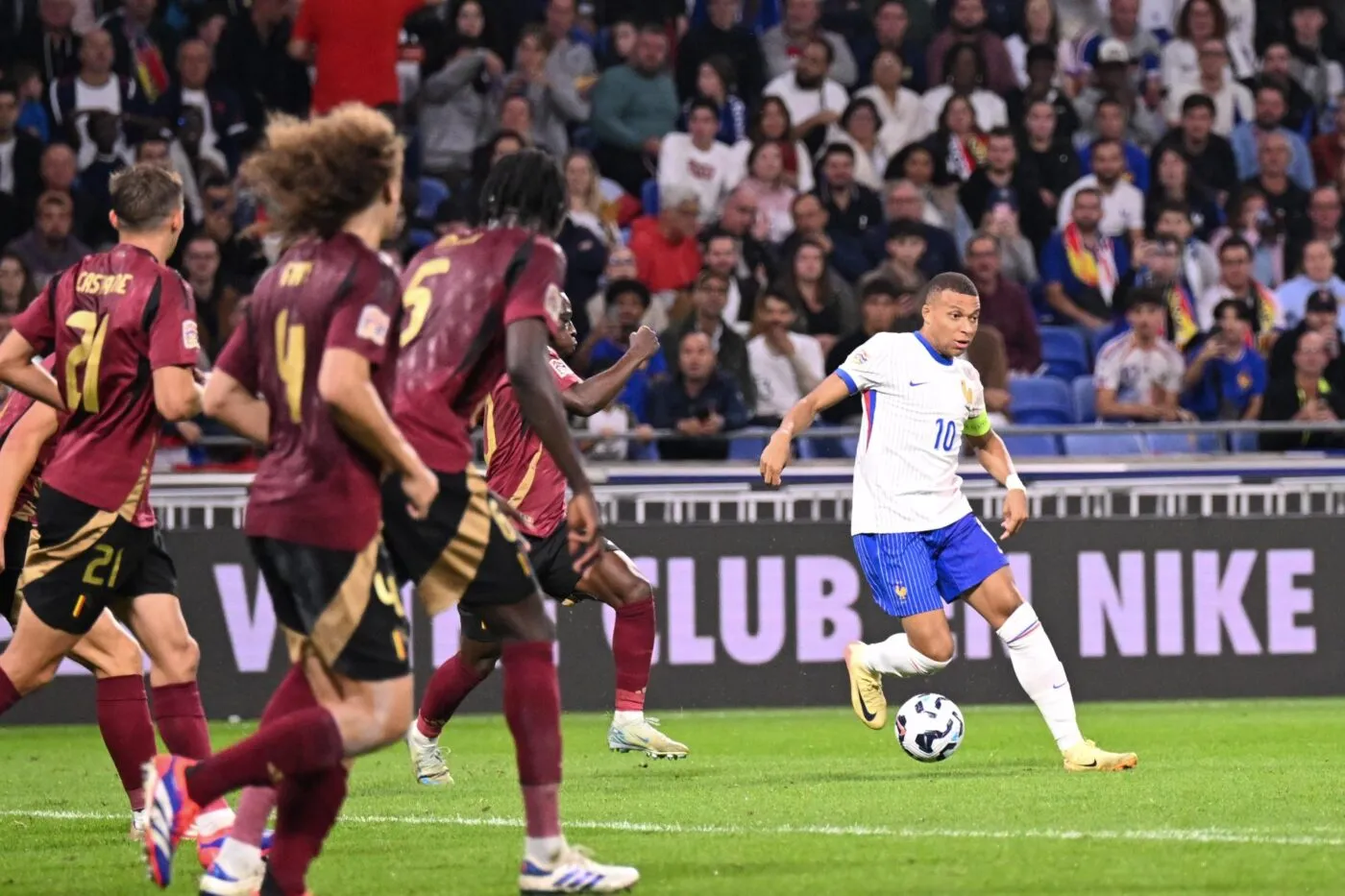 Mbappé : reprendre la place du chef