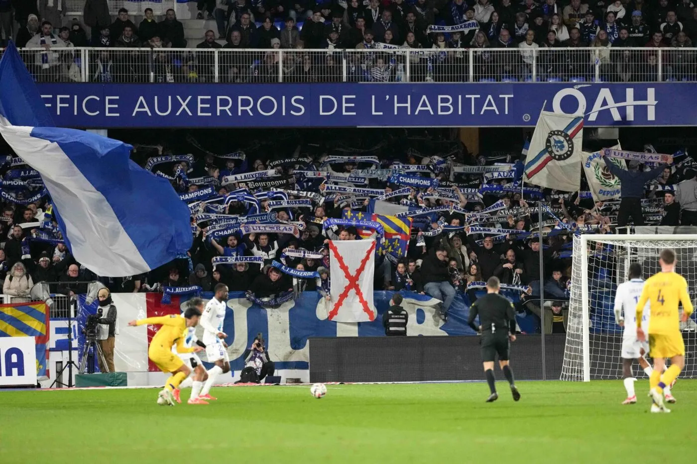 La belle initiative de l’AJ Auxerre qui offre des places aux plus démunis