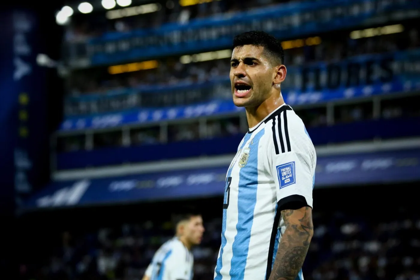 Thiago Almada porte l’Argentine en Uruguay