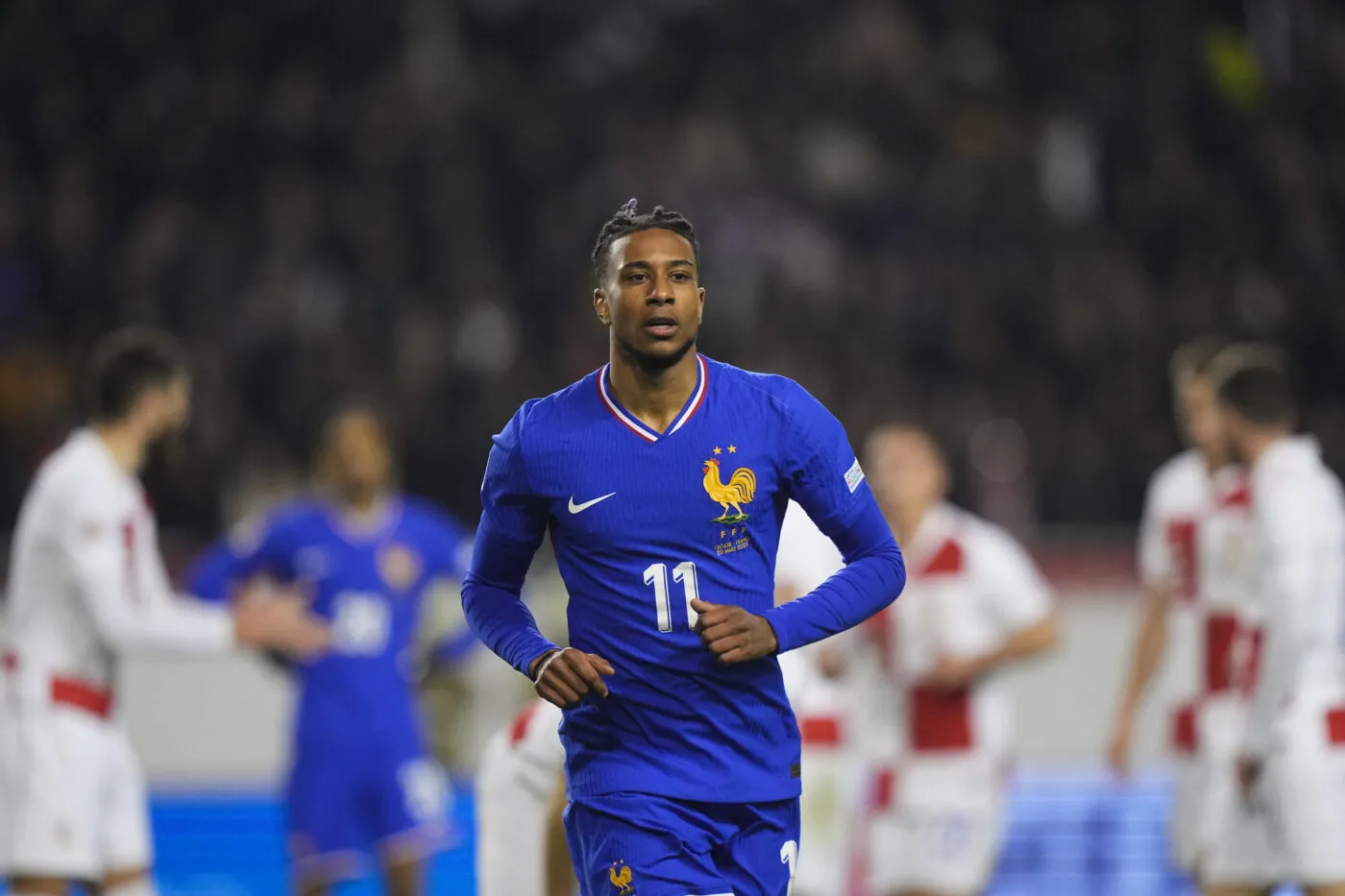 Les Bleus avec Barcola et Olise d’entrée face à la Croatie