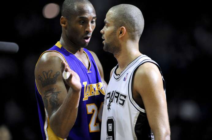 Pourquoi le foot est-il meilleur que la NBA ?