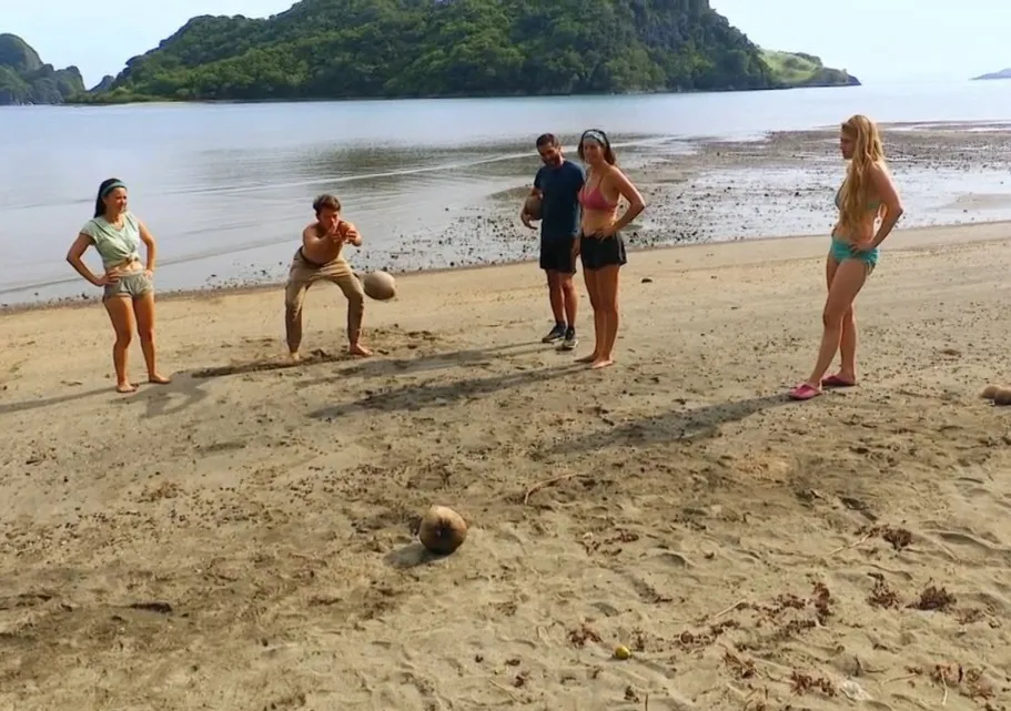 Les notes de Koh-Lanta : la revanche des 4 terres