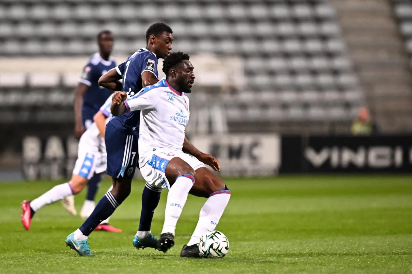 Au bord de la descente en N1 avec Caen, Alexandre Mendy pousse une belle gueulante