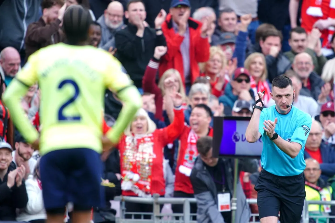 Le hors-jeu semi-automatique sera utilisé dès la 32e journée de Premier League