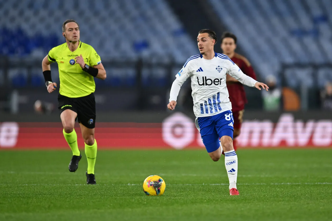 Maxence Caqueret : «<span style="font-size:50%">&nbsp;</span>La vie à Côme est incroyable<span style="font-size:50%">&nbsp;</span>»